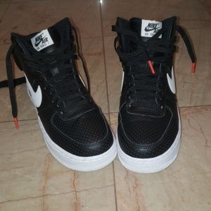 NWOT Nike air force 1 hightops